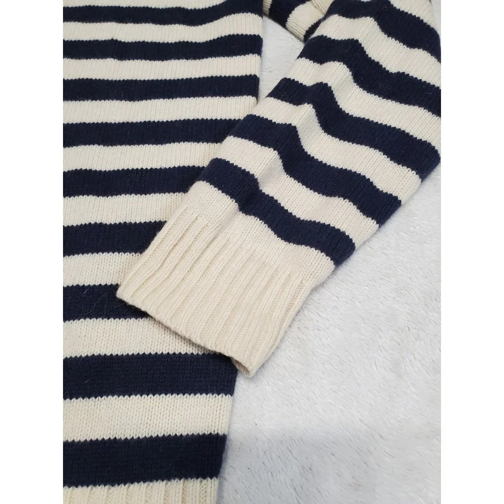 Banana Republic Blue Cream Knit Wool Blend Heritage Sweater Men XL‎ Classic